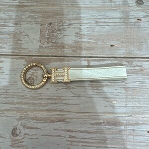 Elegant Gold and Cream H Keychain